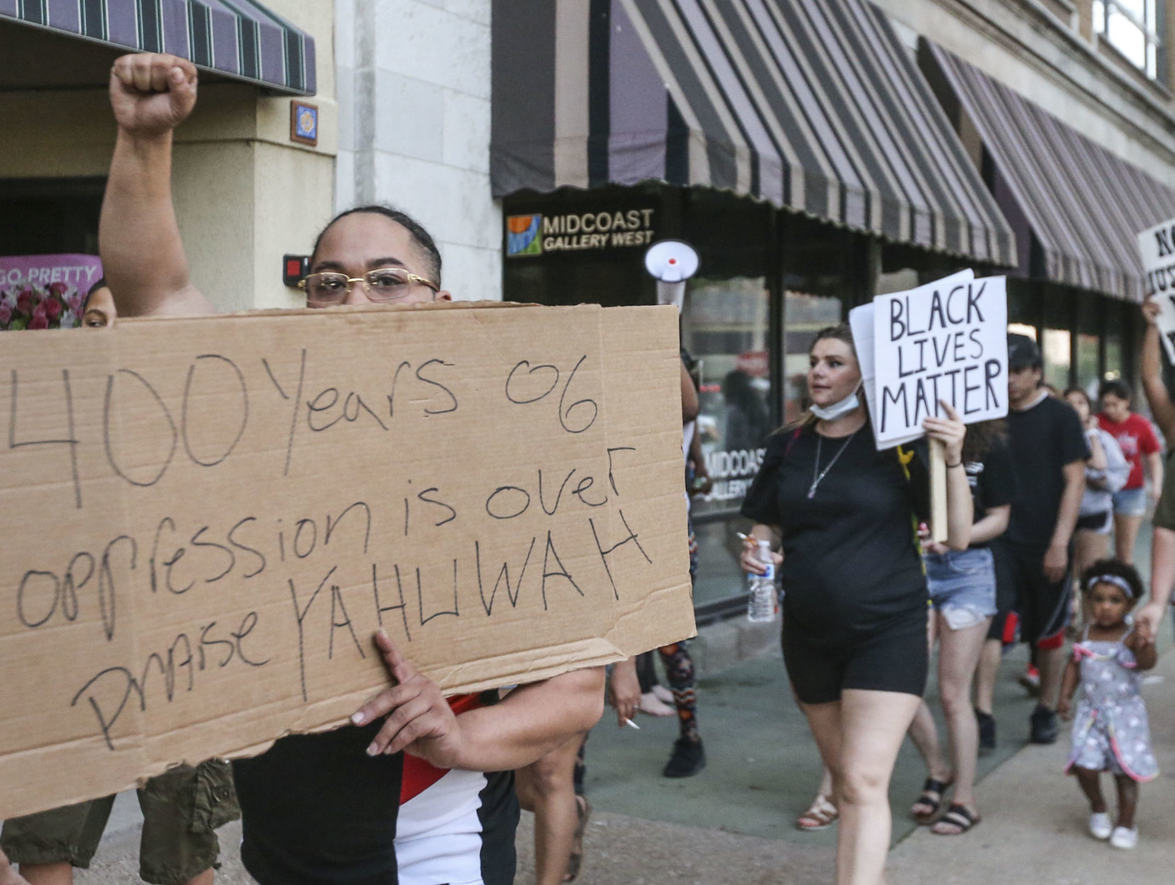 053120-qc-nws-protest-jg-11.JPG